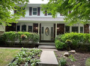 6753 Crooked Creek Dr, Lincoln, NE 68516