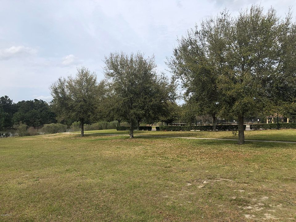 2nd image of 3012 Paddle Creek Dr