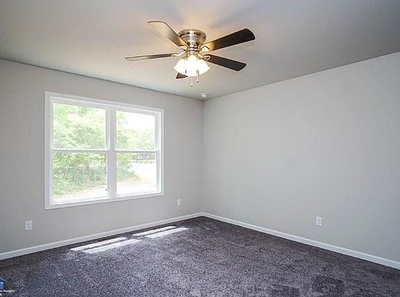 3rd image of 15566 Deer Path Dr
