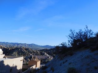 Mirlo Ln, Yucca valley, CA 92284