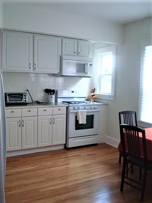 345 Buckingham Ave — Photo 2