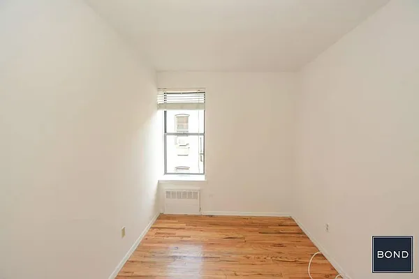 Rented by Bond New York | media 9