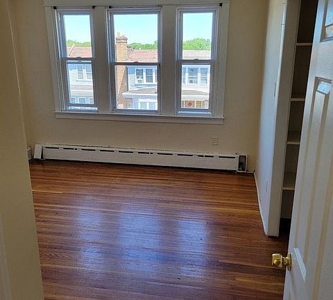 3rd image of 4836 Rorer St