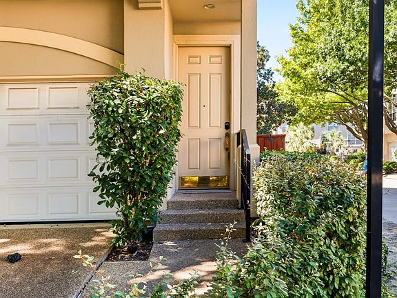 3rd image of 14567 Juliard Ln