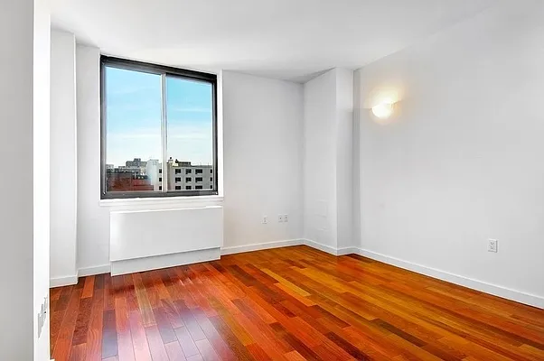 Rented by Bold New York | media 6