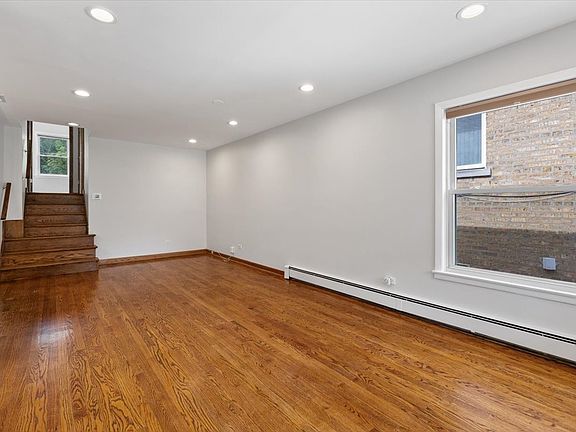 4th image of 5768 N Lacey Ave
