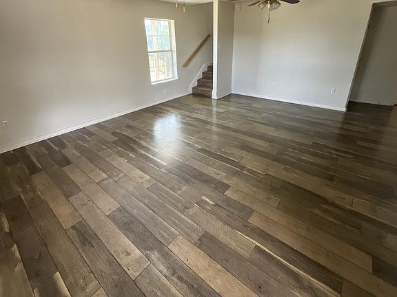 5th image of 524 Rangeland Rd