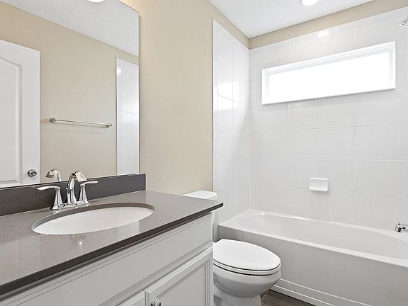 2nd image of 51 Silver Creek Pl