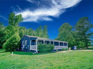 8973 Gates Rd, Suffolk, VA 23437