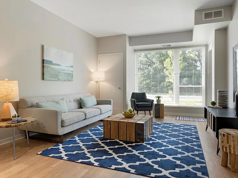Model 1 BR - Floor Plan B4