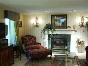 3rd image of 4226 Park Dr SW