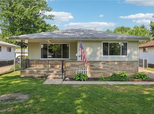 4764 Fleharty Rd, North Olmsted, OH 44070