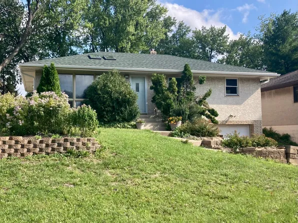 1701 Louise Ave, Saint Paul, MN 55106