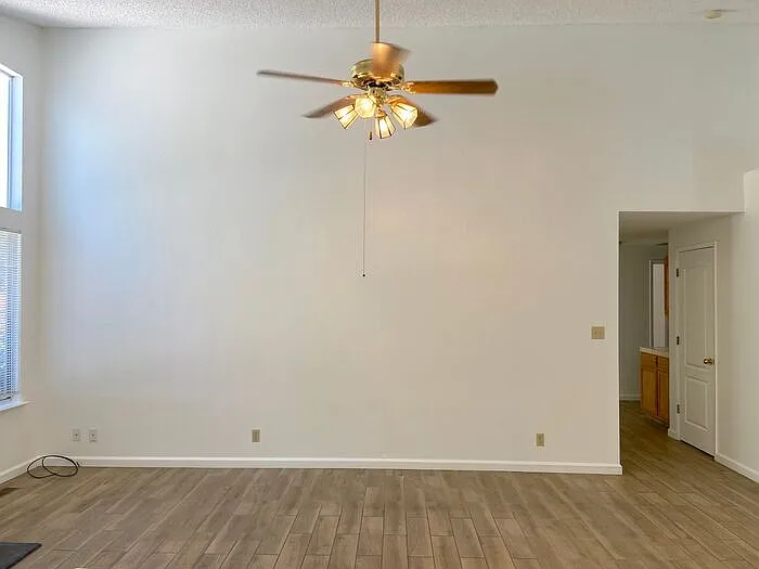 6628 Valley Wood Dr — Photo 7