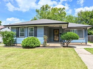 2214 W Rohr Ave, Milwaukee, WI 53209