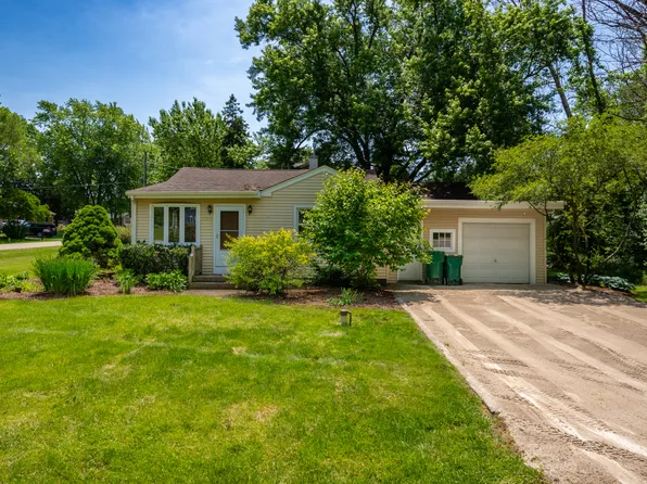 22023 W Sarah Dr, Lake Villa, IL 60046