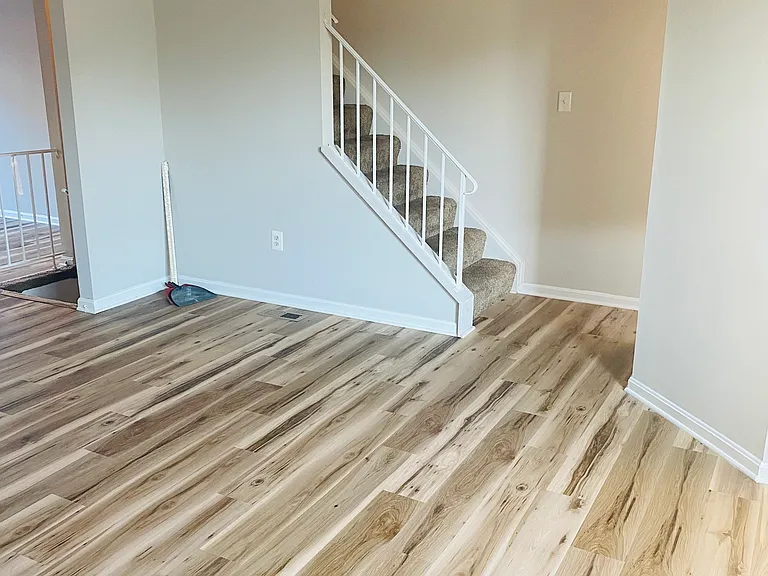 2902 Lloyd Ct — Photo 7