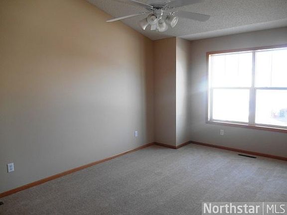 5th image of 1591 Woodlynn Ave E #2