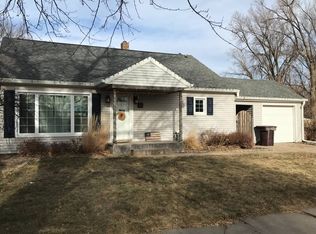 1215 H St, Aurora, NE 68818