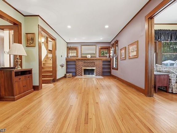 3rd image of 16 Arlington Ave