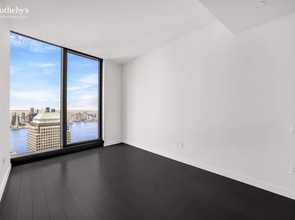 125 Greenwich Street image 11 of 23