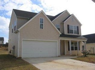 2735 Buena Vista Cir, Gainesville, GA 30504
