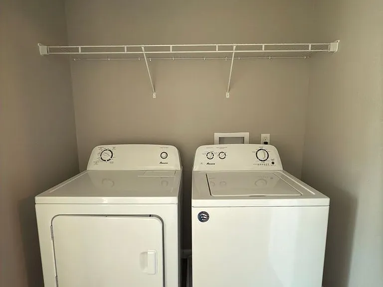 700 N 22nd St #205 — Photo 11