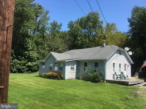 6353 W Shady Side Rd, Shady Side, MD 20764