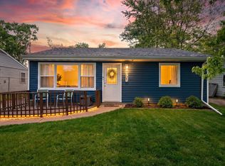 725 Juniper Rd, Valparaiso, IN 46385