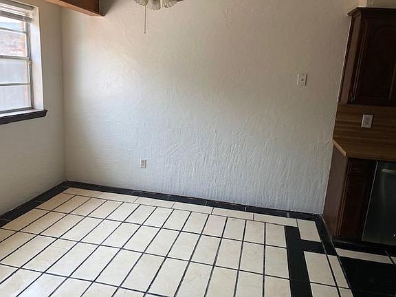 4th image of 7428 NW 6th St