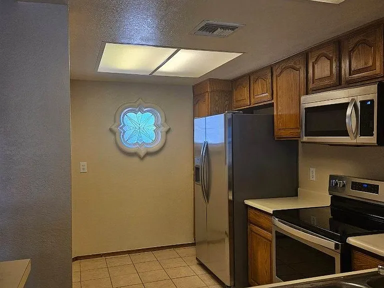 2201 W Union Hills Dr #122 — Photo 3