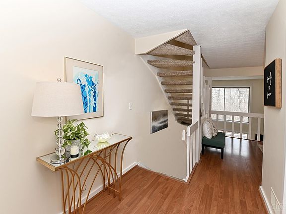 5th image of 65 Twin Lakes Dr