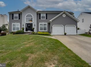 19 Annapolis Dr, Marlton, NJ 08053
