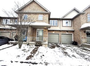 1540 Upper Gage Ave #3, Hamilton, ON L8W 1E7