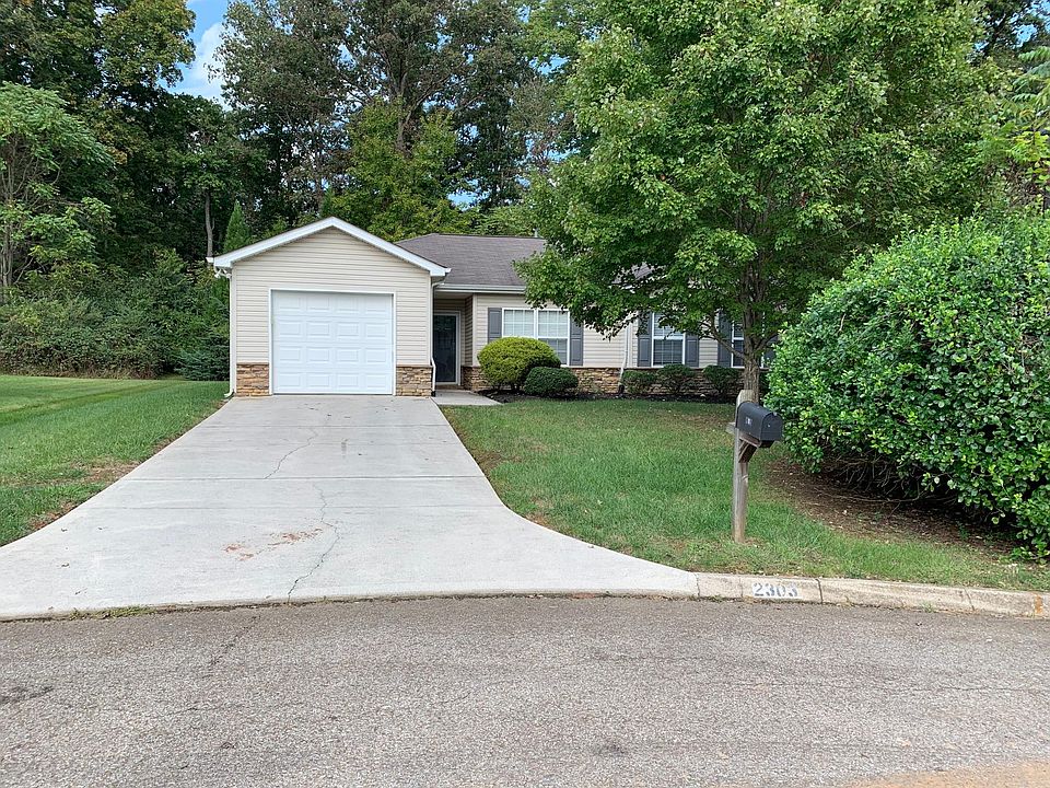 1st image of 2303 Slate Valley Ln