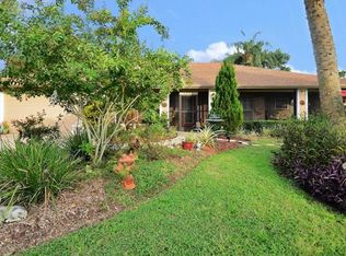1425 N Timbercrest Dr, Deltona, FL 32738