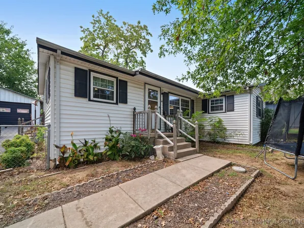 912 N Brown St E, Sapulpa, OK 74066