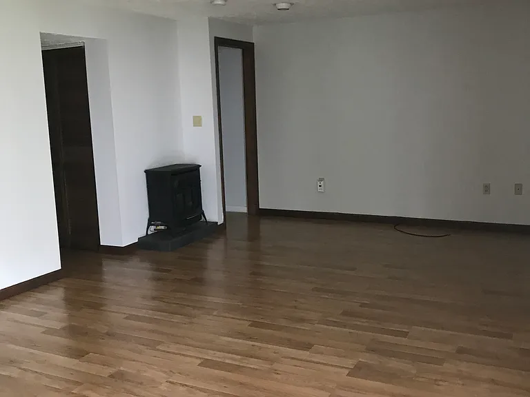 1130 Valleyview Dr — Photo 26
