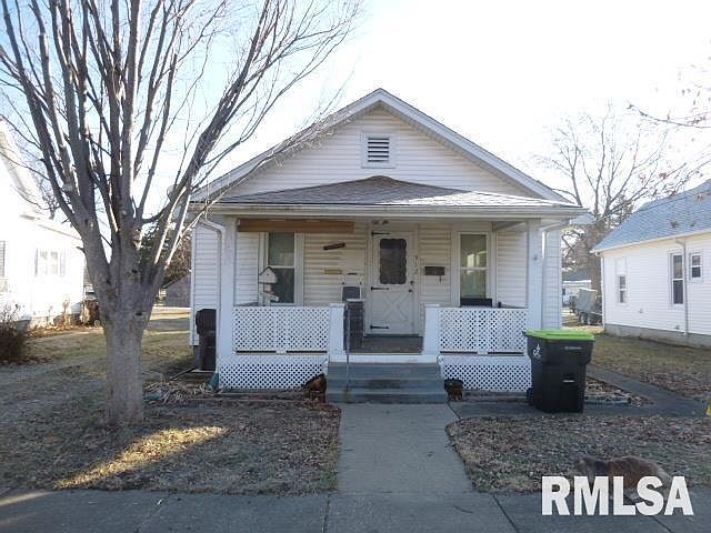 1st image of 912 Beesley Ave