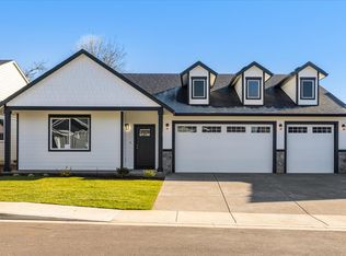 425 S Cedar St, Yamhill, OR 97148