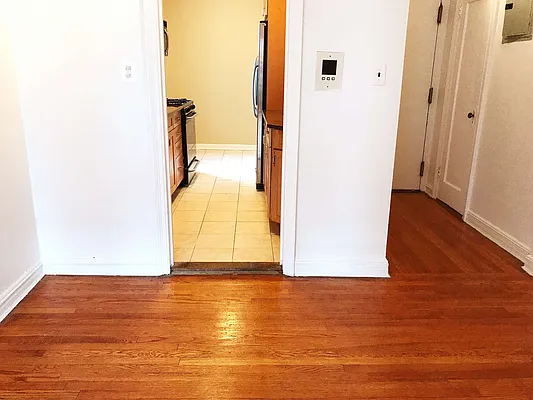 Rented by NY Space Finders Inc. | media 38