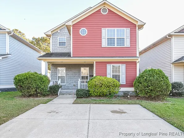 225 Chloe Dr, Fayetteville, NC 28301