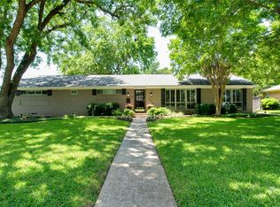 10815 Pinocchio Dr, Dallas, TX 75229