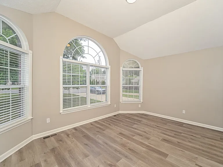 1210 Sweetwater Pl — Photo 13