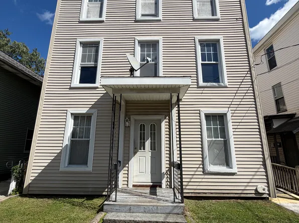 21 Lincoln Ave Floor 2, Cohoes, NY 12047