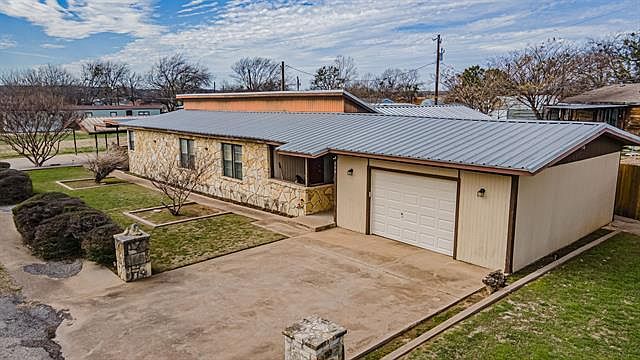 1st image of 808 Flamingo Rd