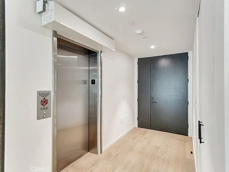 1618 Hilts Ave #103 — Photo 5