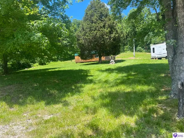 294 Mora Pullen Rd, Hudson, KY 40145