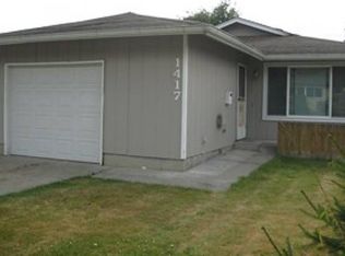 1417 Bowmont Ave, Kelso, WA 98626