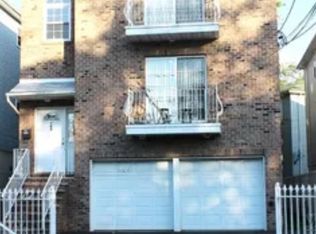 568 S 10th St FLOOR 2, Newark, NJ 07103